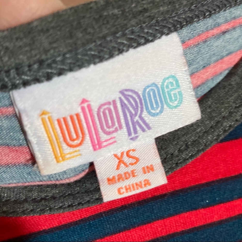 Lularoe Randy Top XS - Picture 4 of 4